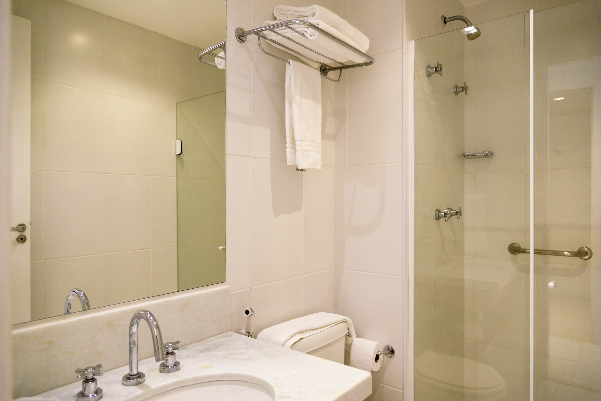 Hotel Flat Rio 2 - Bar32 2*
